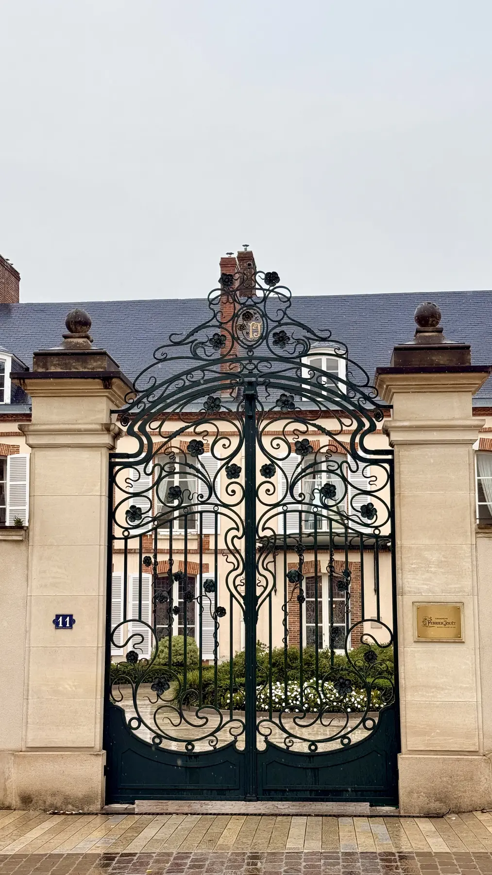 The ornate gate of Maison Belle Epoque in Épernay