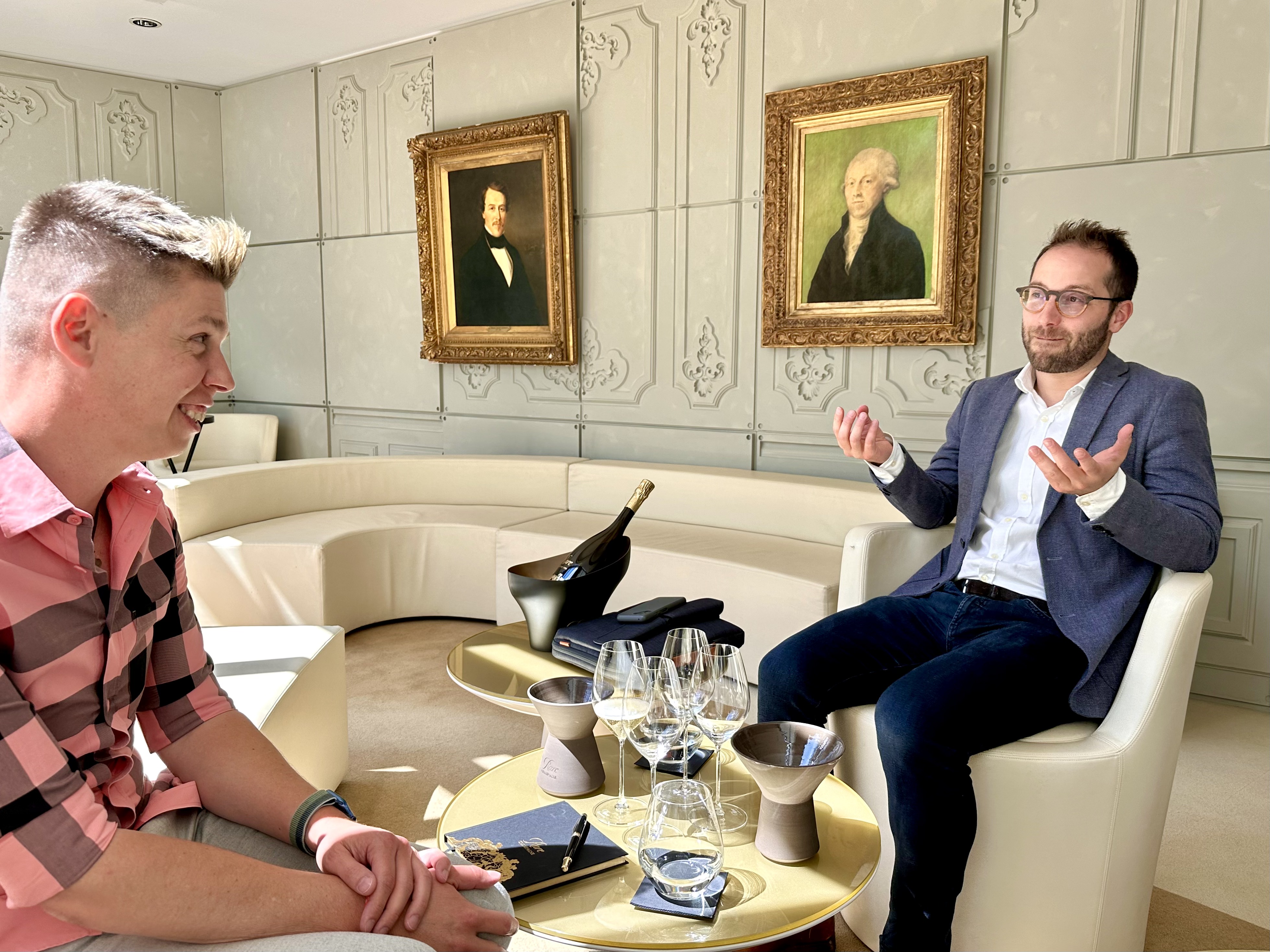Mate Hajdu in a professional conversation in Champagne